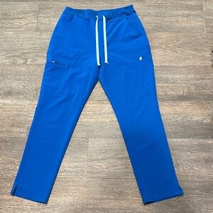 Women’s Figs scrub bottoms